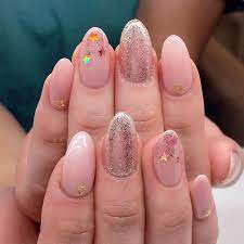 23 glitter ombré nail designs for your