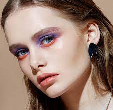 fashion makeup artist glow makeup