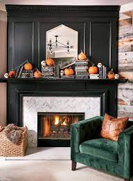 28 Cozy Ways To Decorate A Mantel For Fall