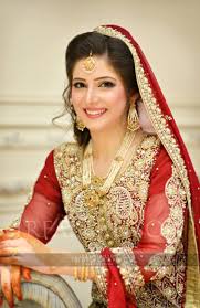 red stani bridal outfit photography