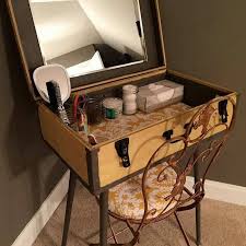 beautiful diy makeup vanity table