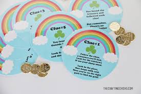 This post contains affiliate links, and i may earn a commission at no cost to you. St Patrick S Day Lucky Treasure Hunt Treat Toppers The Crafting Chicks
