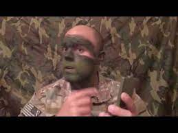 camo face paint how to apply