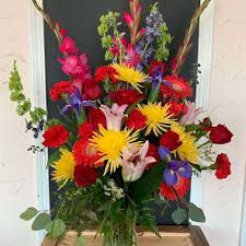Fresno village florist is your local fresno, ca florist offering local delivery of category flowers and gifts. Fresno Florist Flower Delivery By D L Roses