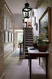 Decorate The Hall Of A Terraced House