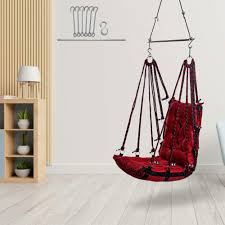 10 beautiful hanging swing chairs to