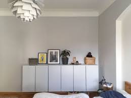 Wohnzimmer streichen grau das beste von fresh wohnzimmer. Wandfarben In Hellgrau Von Kolorat I Farben Online Bestellen