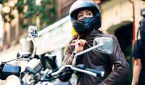 5 motorcycle safety tips travelers