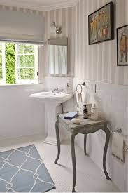 Newest Trend Shabby Chic Bathrooms