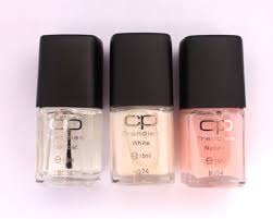 french manicure with cp trens