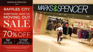 I put my groceries in a basket and went to self service. Marks Spencer Raffles City Closing Down Last Day Of Operation Dec 31 2020
