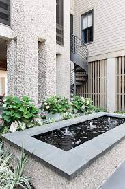 Courtyard Water Fountain Design