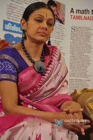 Shobana chandrakumar pillai (born 21 march 1970), better known mononymously as shobana, is an indian film actress and bharatanatyam dancer. Music Dance Celebrities Shobana Shobana Chandrakumar Indian Film Actress And Bharatanatyam Dancer Stiils 2 South Indian Cinema Gallery