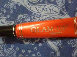 glam up powder cream review