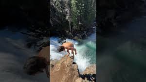 75 ft waterfall california shorts