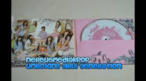 Snsd japanese album cover makeup. Girls Generation Into The New World 2007 Unboxing Youtube