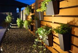 Diy Wood Slat Garden Wall With Planters