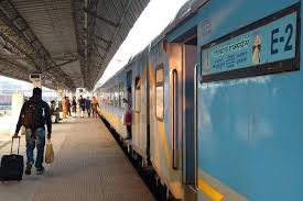 delhi agra day trip by super fast train
