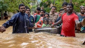 How many people have been displaced by kerala. Kerala Floods Live 97 Dead Pm Modi To Visit 18 Rescue Teams Deployed