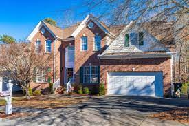 waterfront homes raleigh nc