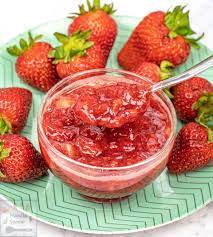 easy 3 ing strawberry sauce or
