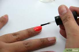 color your nails with sharpie markers