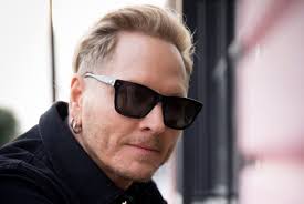 Matt sorum was born on november 19, 1960 in mission viejo, united states (60 years old). Former Guns N Roses Drummer Matt Sorum Wants To Cut Out Middleman So Artist Can Get Paid First Blabbermouth Net