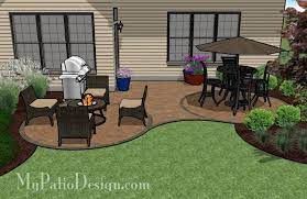Small Outdoor Living Patio Design