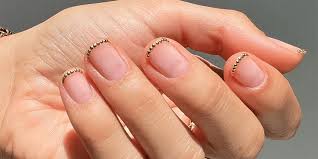 30 short nail designs that prove longer