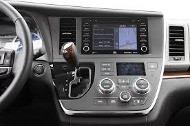 2018 toyota sienna limited interior review