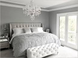 How To Decorate A Grey Bedroom