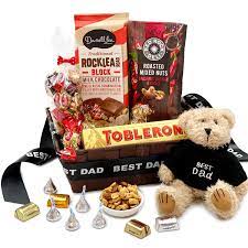 Dads deserve the absolute best and father's day gifts don't just have to be limited to a new tie. Best Dad Gift Basket Savoury Gift Gift Basket Australia