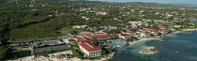 The restaurant has 4 restaurants and 5 bars. Montego Bay Hotel And Resort Holiday Inn All Inclusive Resort