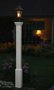 New England Madison Lamp Post White At