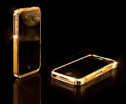 Trova una vasta selezione di iphone 4 a prezzi vantaggiosi su ebay. The World S First 24 Carat Gold Iphone 4 Bumper Case Shouts