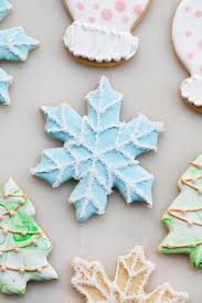 decorating christmas cookies 3 ways