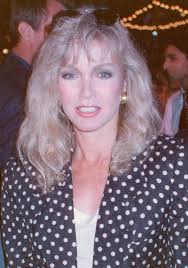 She was a cast member on tvs knott's landing in the 80s, on general hospital in the 60s and appeared in films and other tv works throughout her career. Donna Mills