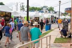 what-time-does-the-paseo-arts-festival-end