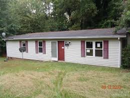 3 Bedroom Home In Hickory 84 900
