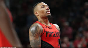 In the summer of 2007, damian competed for amateur athletic union (aau) basketball team called oakland rebels. Damian Lillard Und Aaron Gordon Verlassen Die Bubble Basketball De