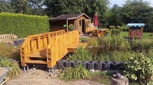 Reclaimed Wood Pallet Garden Bridge