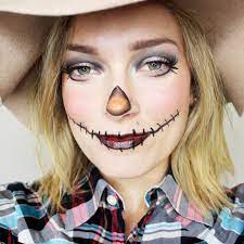 simple scarecrow makeup for halloween