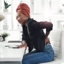 In this area of your back, there are essentially muscles, tendons, bones and internal organs. 8 Causes Of Lower Back Pain In Women According To Doctors