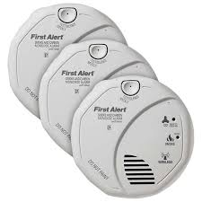 Overall, carbon monoxide detectors sense co fast and alert you as soon as they do. First Alert Smoke And Carbon Monoxide Alarm 3 Pack
