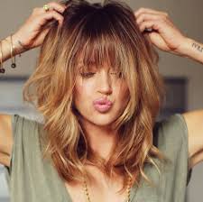 A gorgeous shag haircut is a modern option for you to style with a shapely or shaggy bob. 1001 Ideas For Medium Length Hairstyles For Thin Hair