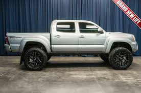 Tacoma is unchanged for 2015, although there is a new tacoma trd pro model available. Used Lifted 2015 Toyota Tacoma Trd Sport 4x4 Truck For Sale Northwest Motorsport