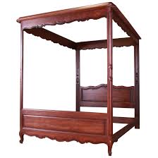 Browse thousands of designer pieces and make an offer today! Henredon Bedroom Furniture 20 For Sale At 1stdibs