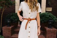 can-i-wear-a-belt-with-at-shirt-dress