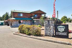 storage units in st helens or on s