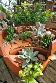 Diy Fairy Gardens Made From Broken Pots